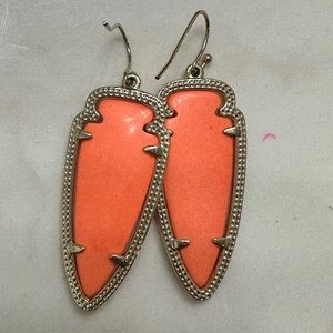 Kendra Scott arrowhead coral earrings